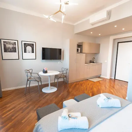 Sofia Stazione Appartement Trieste