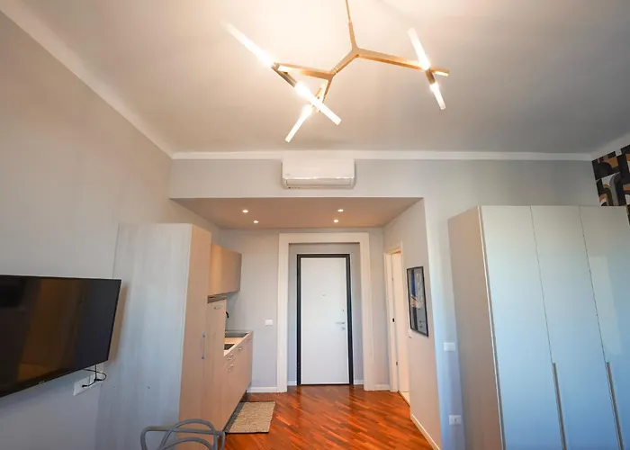 Sofia Stazione דירה *